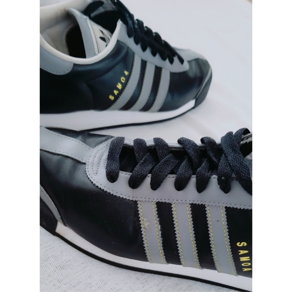 💥 Men's Adidas Samoa Sneakers 2/$65 - Picture 4 of 7